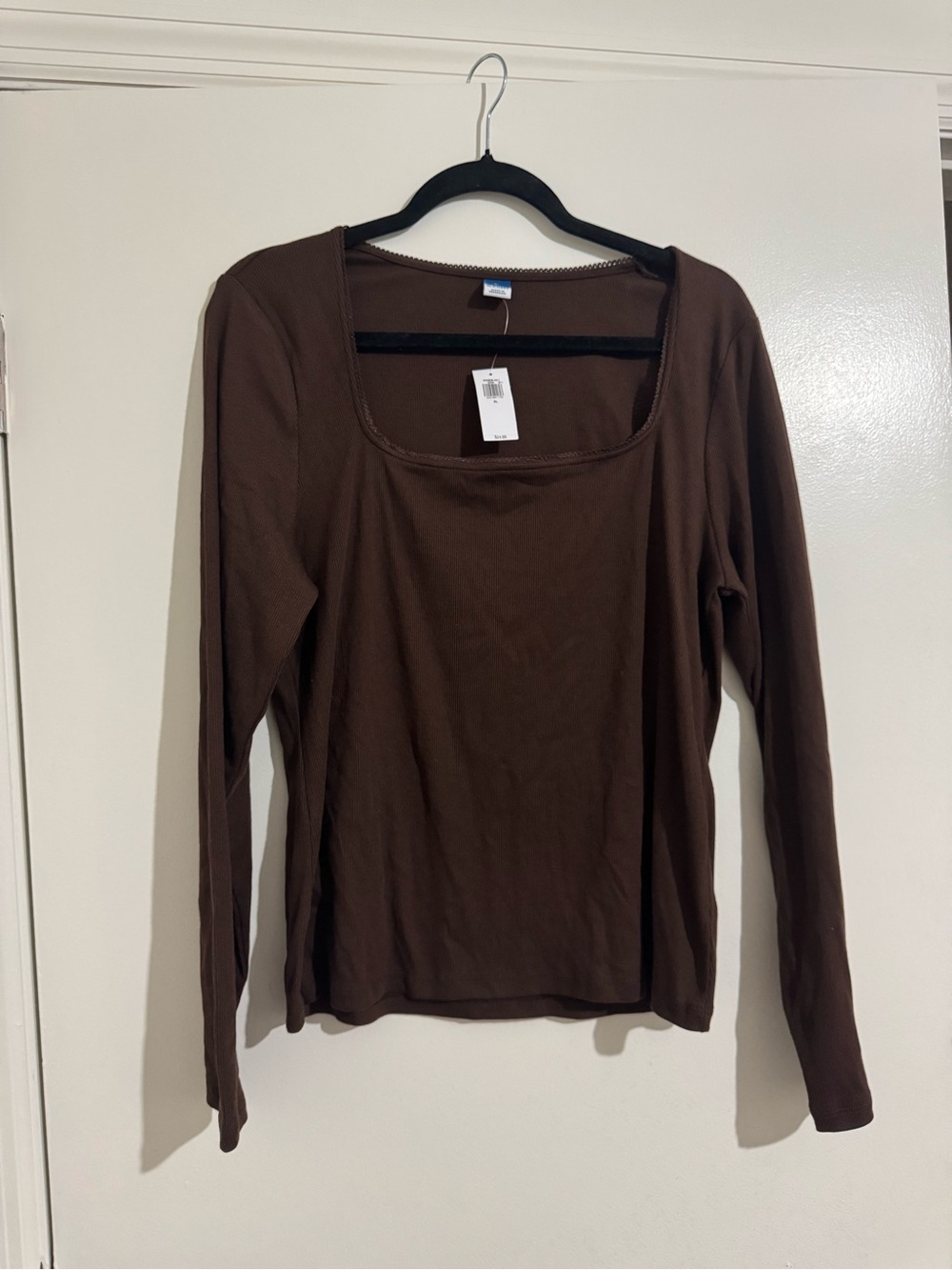 NWT Long sleeve square neck